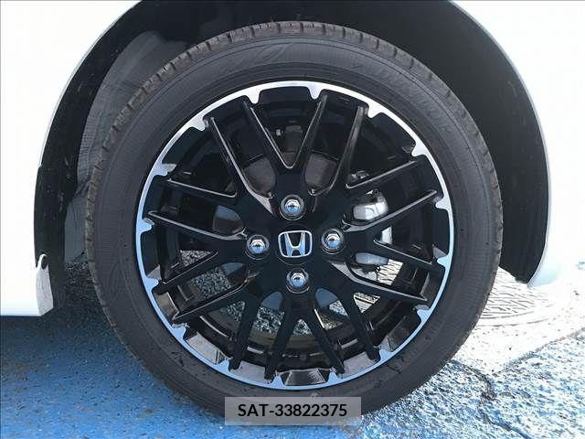 Honda N BOX CUSTOM 2023-10 221898-3
