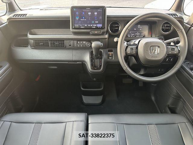 Honda N BOX CUSTOM 2023-10 221898-4