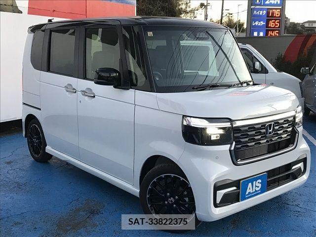 Honda N BOX CUSTOM 2023-10 221898-0