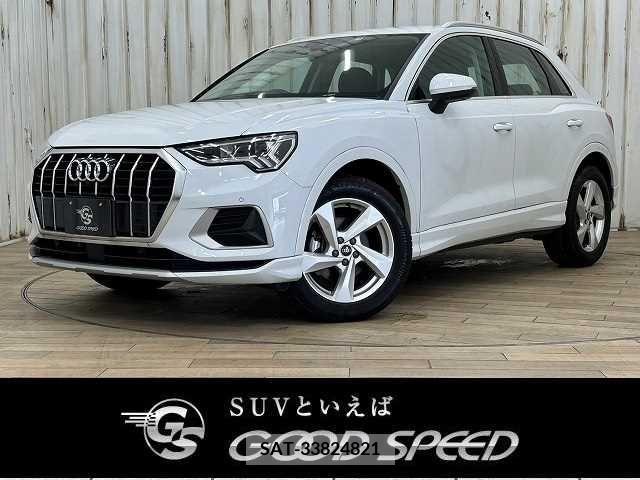 Audi Q3 2021-08 317893-0