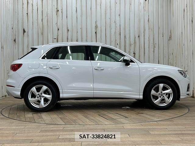 Audi Q3 2021-08 317893-14