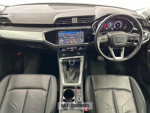 Audi Q3 2021-08 317893-1