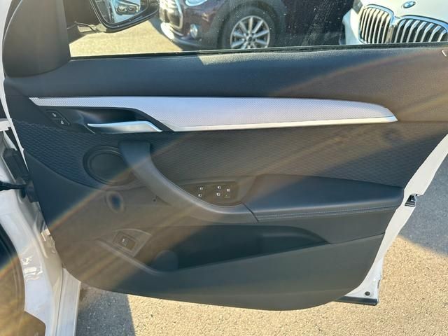 Bmw X1 2017-02 196476-16