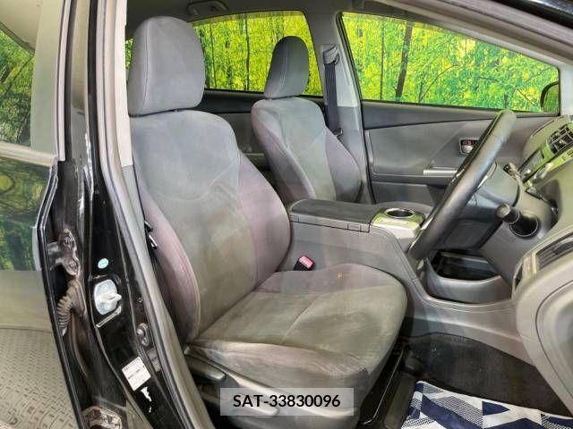 Toyota PRIUS ALPHA 2012-01 366766-8