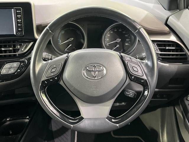 Toyota C-HR 2018-04 190911-11