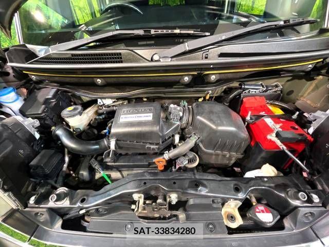 Honda N BOX CUSTOM 2017-01 335626-18