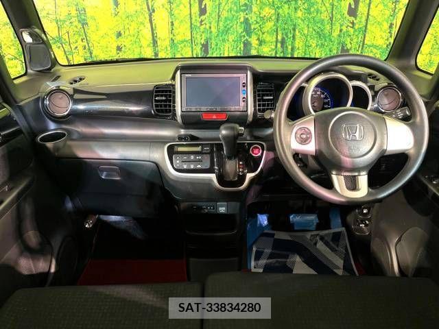 Honda N BOX CUSTOM 2017-01 335626-1