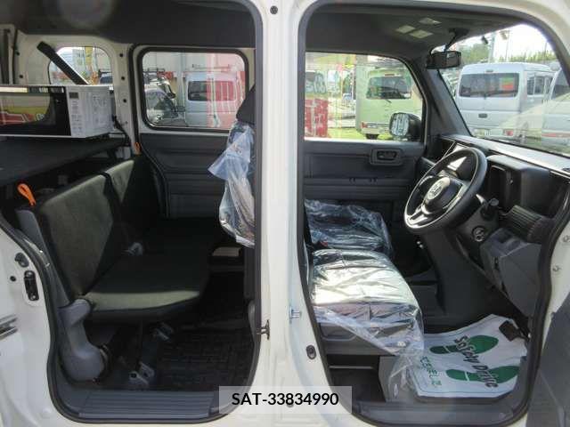 Honda N-VAN 2019-01 251126-18