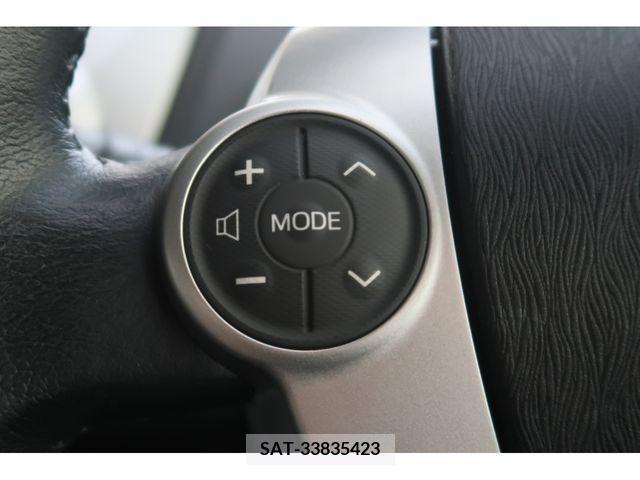 Toyota PRIUS ALPHA 2012-01 246102-11