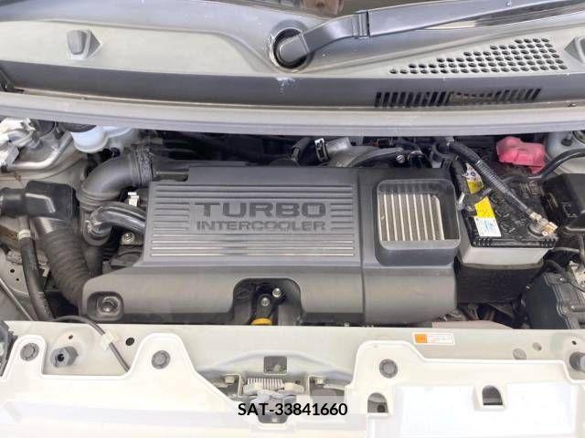 Daihatsu WAKE 2018-07 374293-18