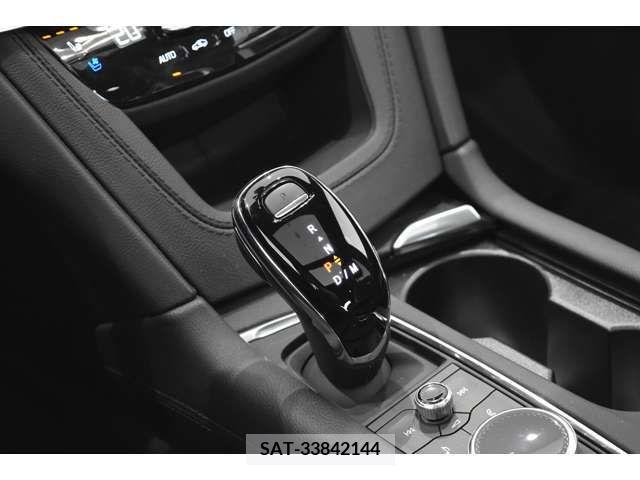 Cadillac XT6 2023-12 377679-11
