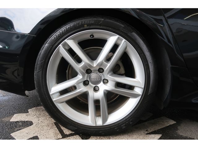 Audi A6 2012-10 9323-29