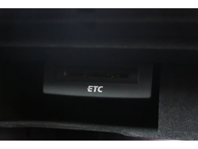 Audi A6 2012-10 9323-15