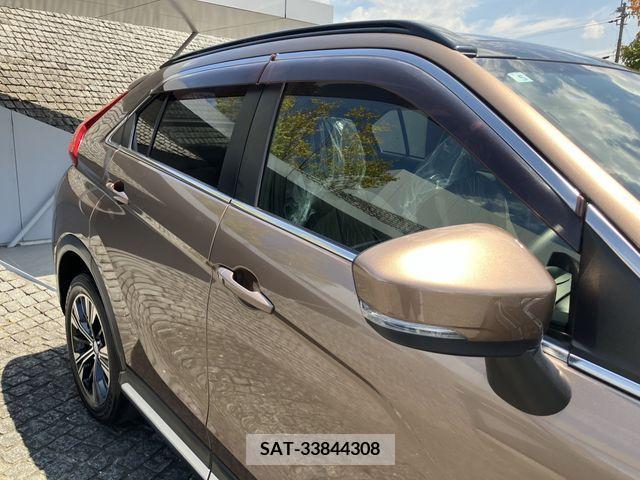 Mitsubishi ECLIPSE CROSS 2018-05 359525-4
