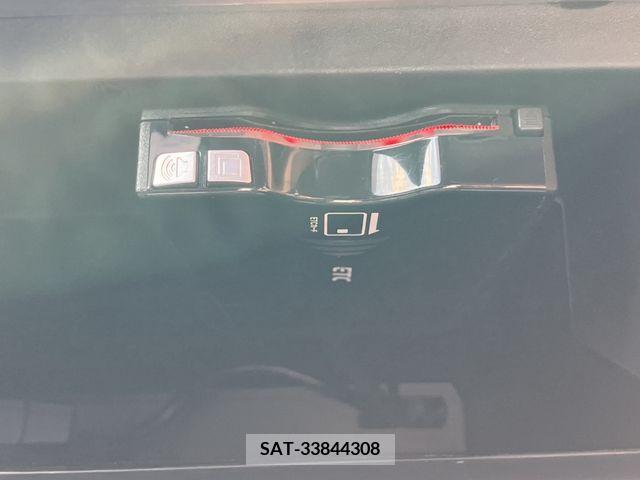 Mitsubishi ECLIPSE CROSS 2018-05 359525-21