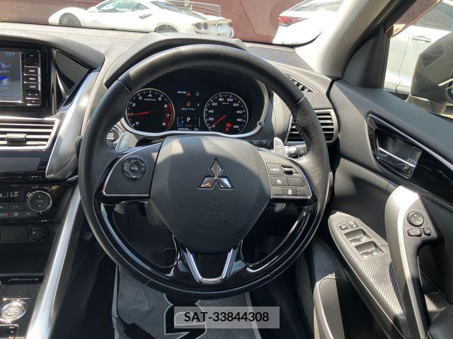 Mitsubishi ECLIPSE CROSS 2018-05 359525-12