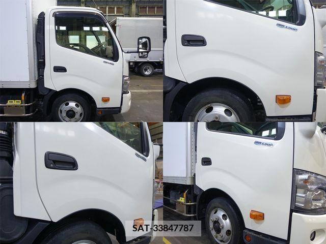 Hino DUTRO 2018-03 200688-4