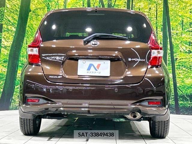 Nissan NOTE 2018-08 337047-15
