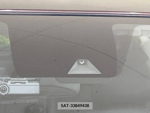 Nissan NOTE 2018-08 337047-4