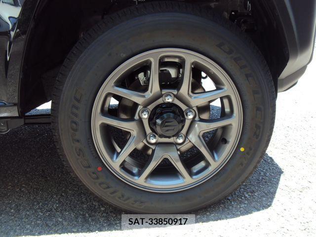 Suzuki JIMNY 2024-05 378360-13