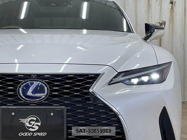 Lexus IS 2020-11 297913-17