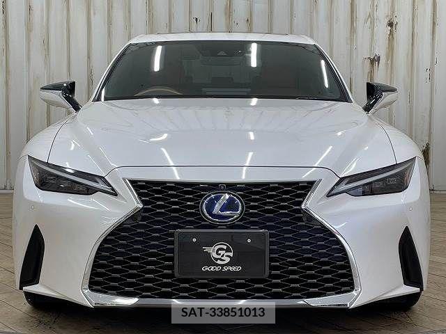 Lexus IS 2020-11 297913-11