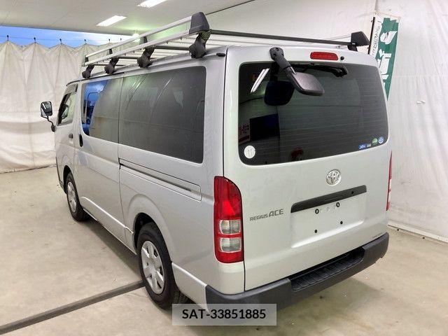 Toyota REGIUSACE VAN 2018-11 206130-2