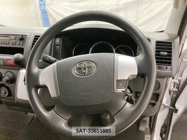 Toyota REGIUSACE VAN 2018-11 206130-16