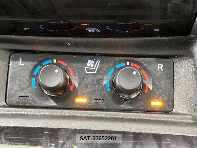 Toyota ALPHARD 2021-02 211814-7