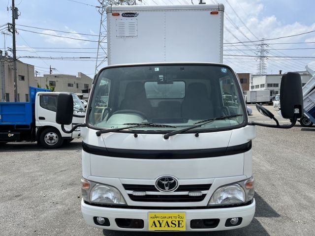 Toyota DYNA TRUCK 2013-02 3699-1
