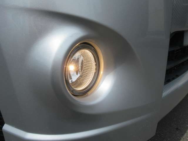 Daihatsu MOVE CUSTOM 2011-07 17752-7