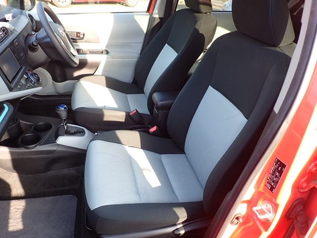 Toyota AQUA 2012-04 3078-25