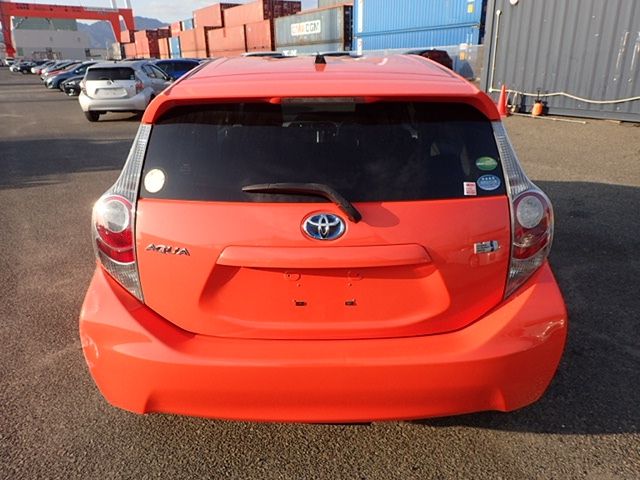 Toyota AQUA 2012-04 3078-4