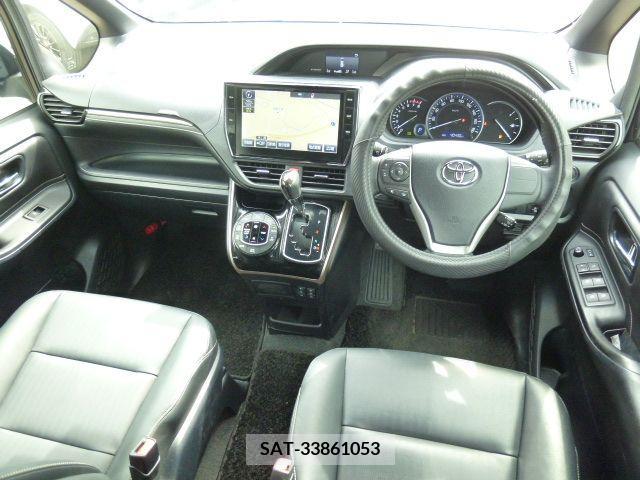 Toyota ESQUIRE 2016-05 268583-1