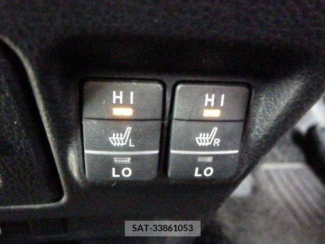 Toyota ESQUIRE 2016-05 268583-18