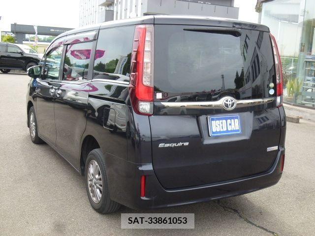 Toyota ESQUIRE 2016-05 268583-2