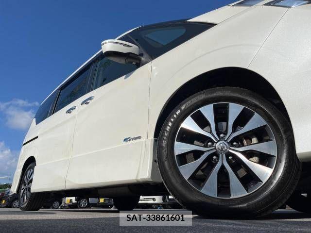 Nissan SERENA 2017-04 255471-15
