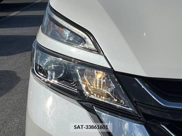 Nissan SERENA 2017-04 255471-14