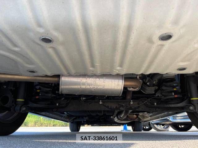 Nissan SERENA 2017-04 255471-9
