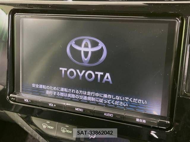 Toyota AQUA 2016-09 233171-3