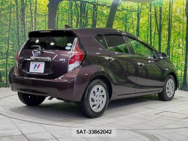 Toyota AQUA 2016-09 233171-17