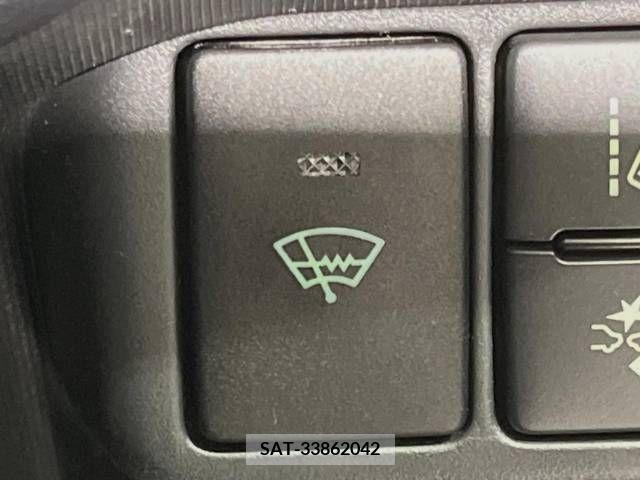 Toyota AQUA 2016-09 233171-5