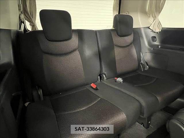 Nissan SERENA 2011-06 284276-6