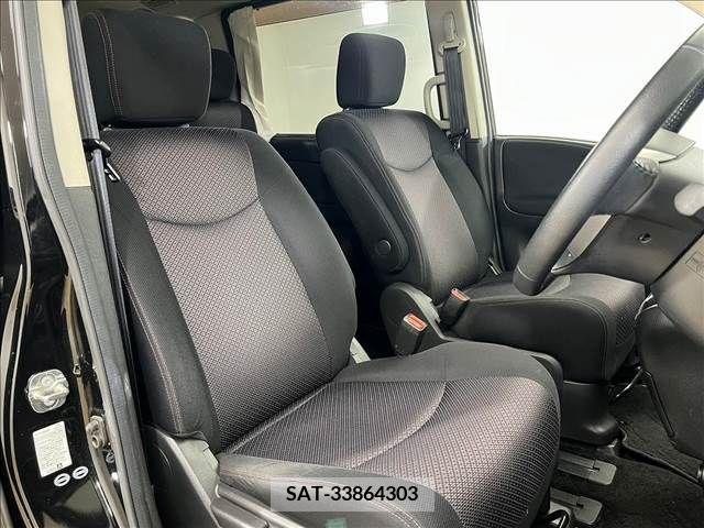 Nissan SERENA 2011-06 284276-4