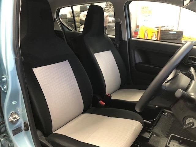 Nissan NOTE 2014-03 589-8
