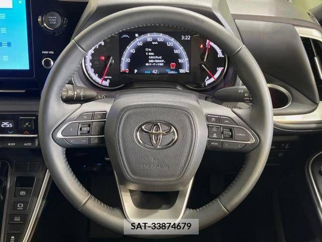 Toyota VOXY 2023-09 337728-12