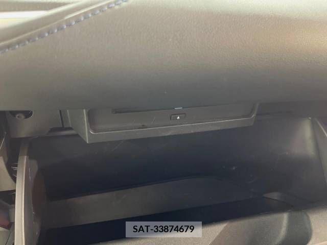 Toyota VOXY 2023-09 337728-5
