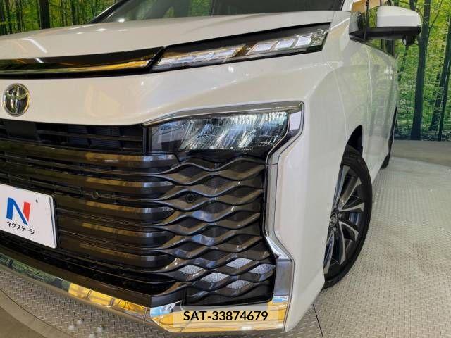 Toyota VOXY 2023-09 337728-14