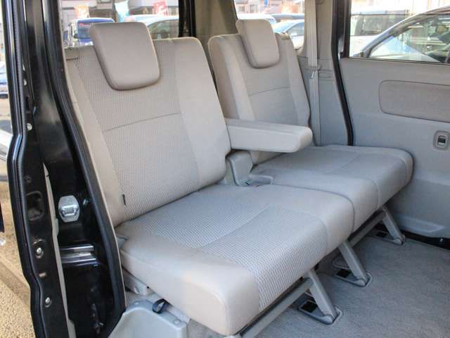 Suzuki EVERY WAGON 2015-06 192758-12