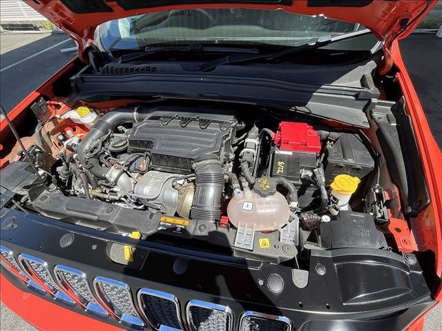 Jeep RENEGADE 2020-05 5627-13